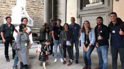 Florence: Uffizi Gallery Small Group Guided Tour - Your Meeting Point: Find Leonardo, Then Find Your Flag