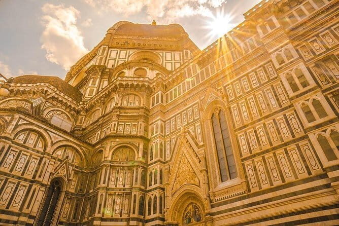 Semi-Private Uffizi Gallery Guided Tour with Priority Access - The Medici connection you’ll actually remember