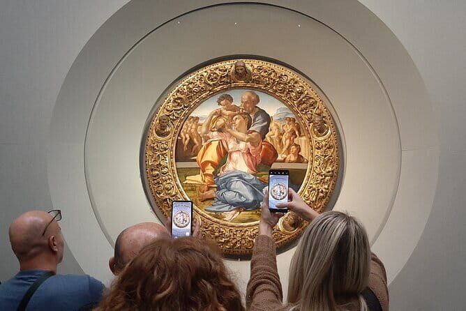 Uffizi Gallery Private Tour - Ticket and headsets: the small inclusions that make the visit smoother