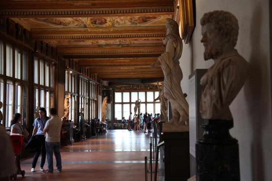 Uffizi Gallery skip-the-line ticket & self-guided visit APP - Pacing and comfort: make the time work for you